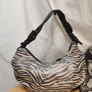 PAYLESS HANDBAG